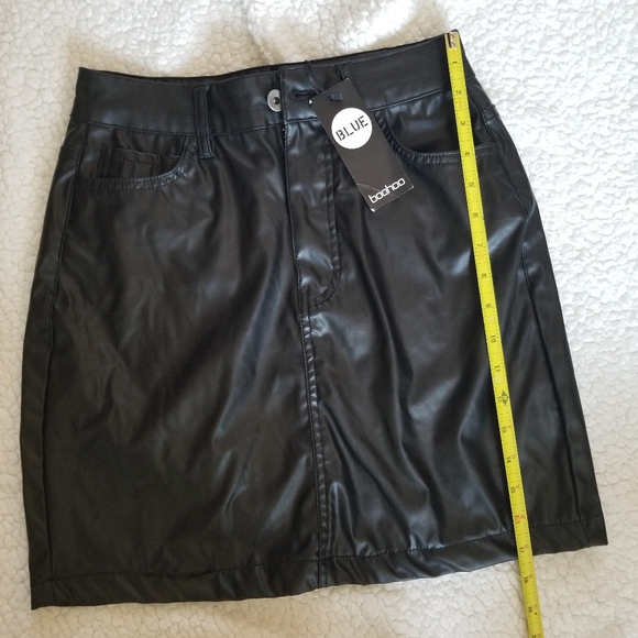 Leather Skirt - Picture 2 of 12